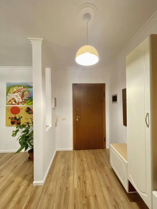 Apartamento Family Living Tirana Exterior foto