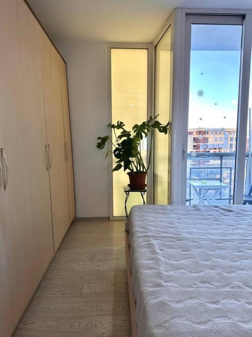 Apartamento Family Living Tirana Exterior foto